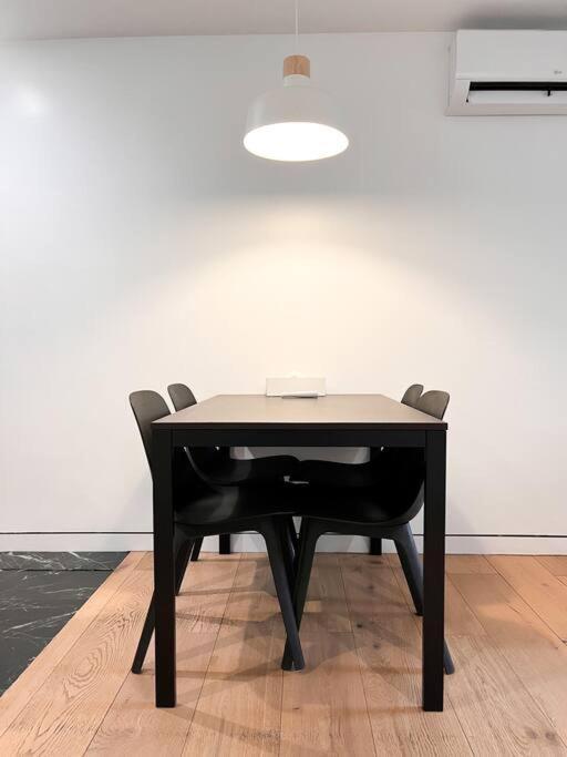 New Cozy Modern Minimalist In Brooklyn At Rem-casa Apartamento